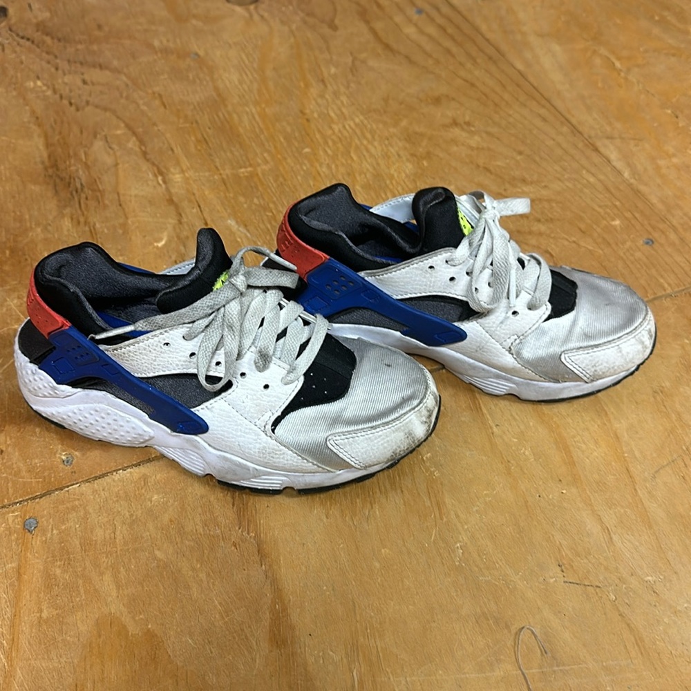 Nike kids Huarache running shoes